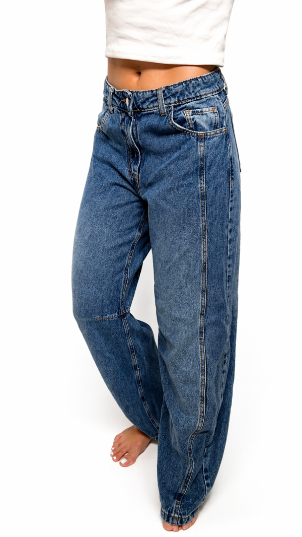 JEANS MOM