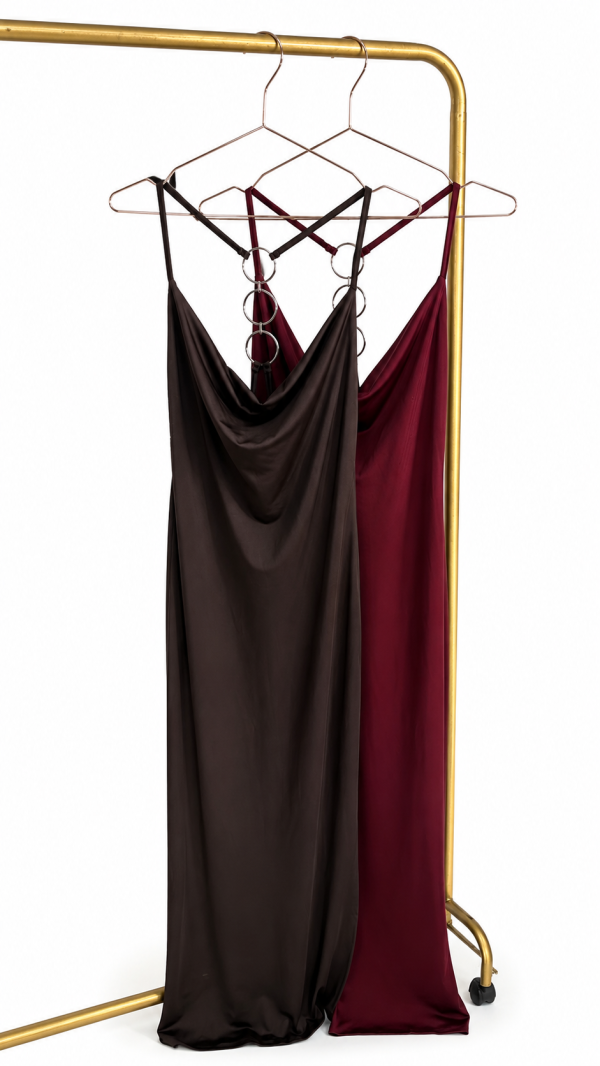 VESTIDO DETALLES CADENA