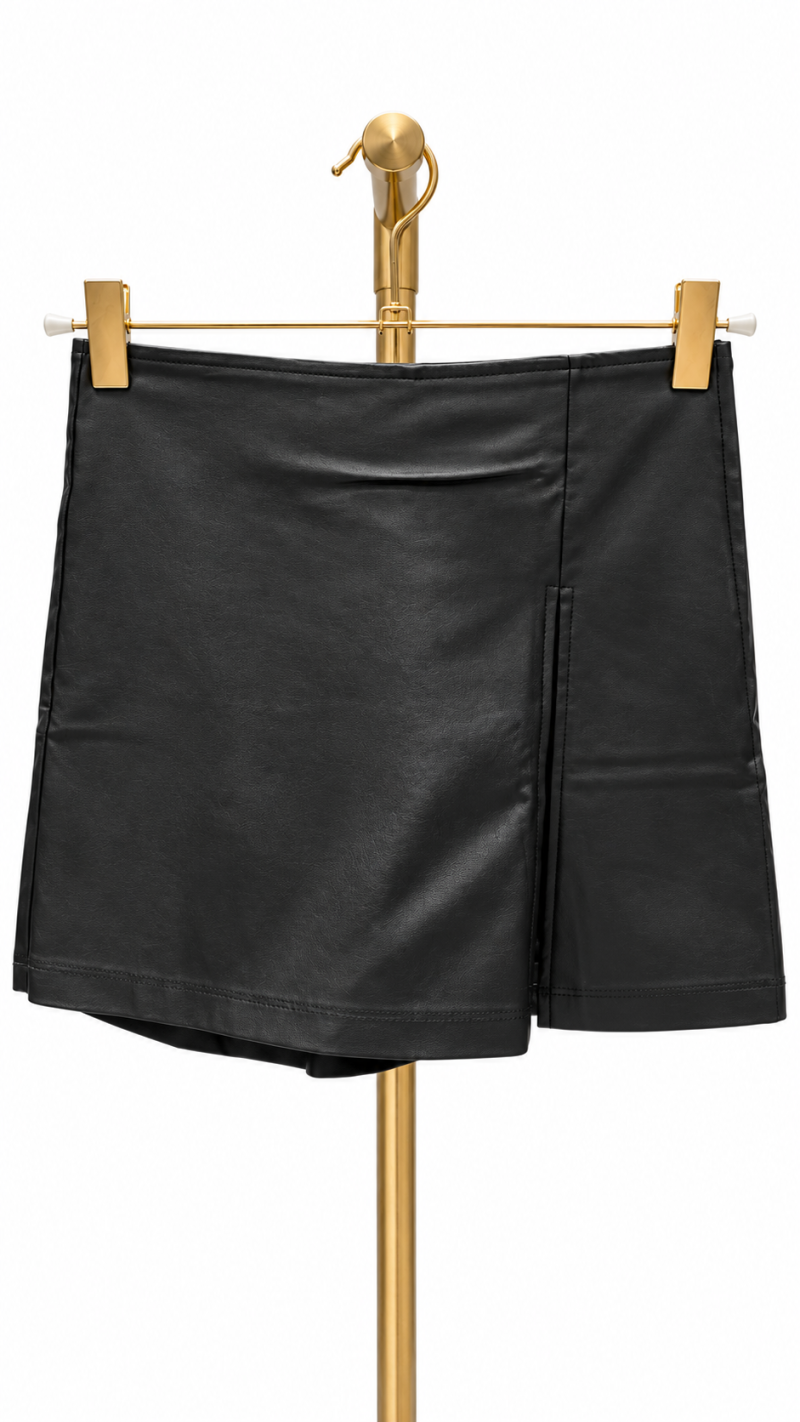 SHORT POLLERA ENGOMADA